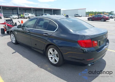 2013 BMW 528I xDrive z USA, uszkodzony, nr VIN WBAXH5C54DDW15982